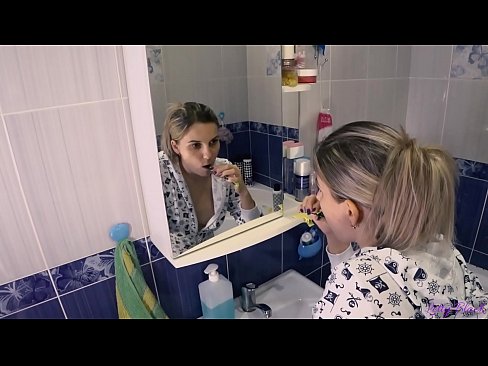 ❤️ Hack med ung i pyjamas slutar oral sperma i rumpan - letty black ️ Just porr at us ❌️